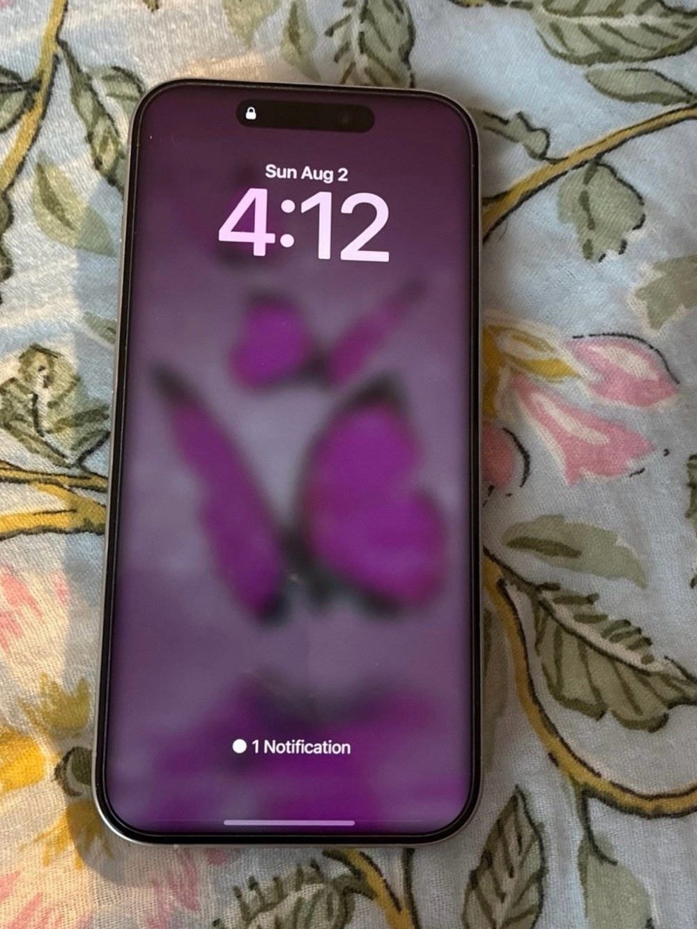 Iphone 15 pro white 128 GE-Unlocked-Excellent Condition